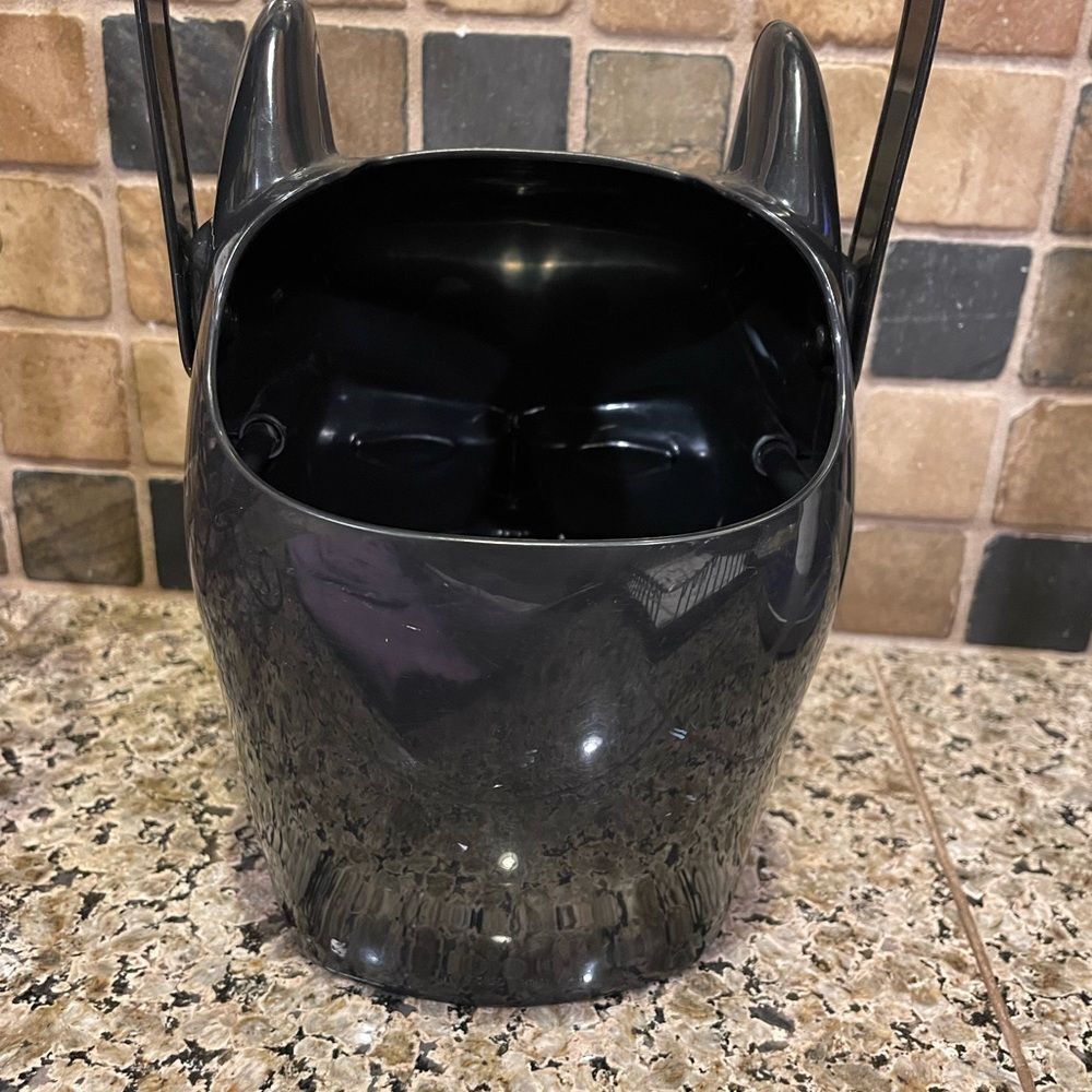 Batman Easter Pail - Picture 8 of 13